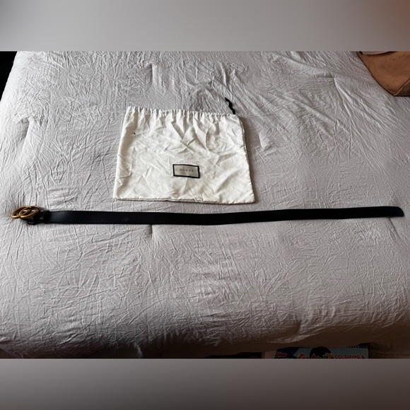 Gucci Black Belt with Gold Buckle 38 inches - Picture 1 of 6